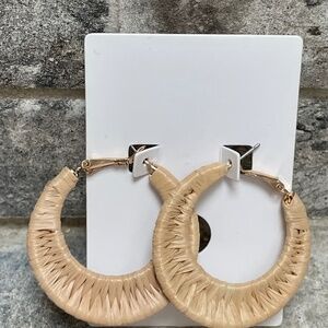 ❤️ STRAW DANGLE HOOP EARRINGS NEW